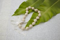 Kukui Nut Choker - White